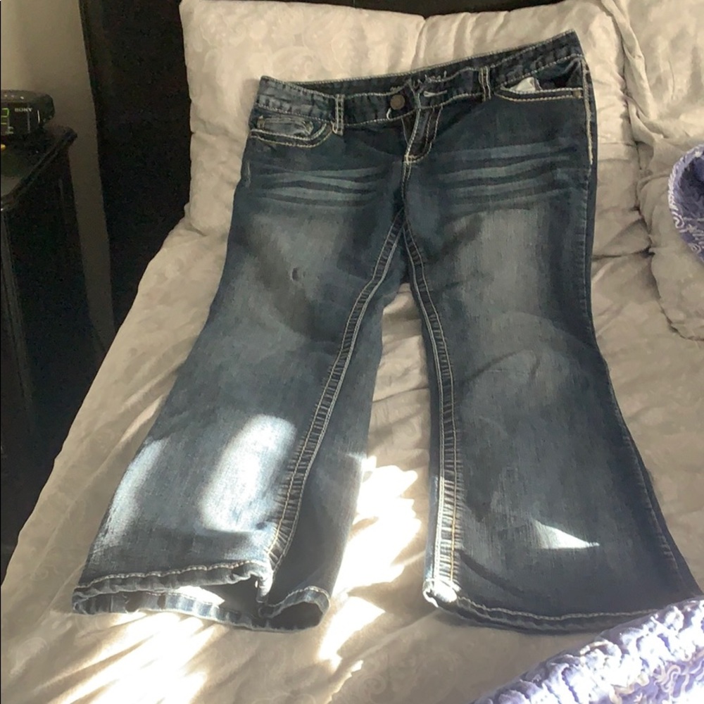 Maurices jeans